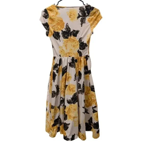 Pinup Couture U.S.A. Retro Floral Print Women's XS A-Line Dress Yellow & Black - Picture 3 of 8